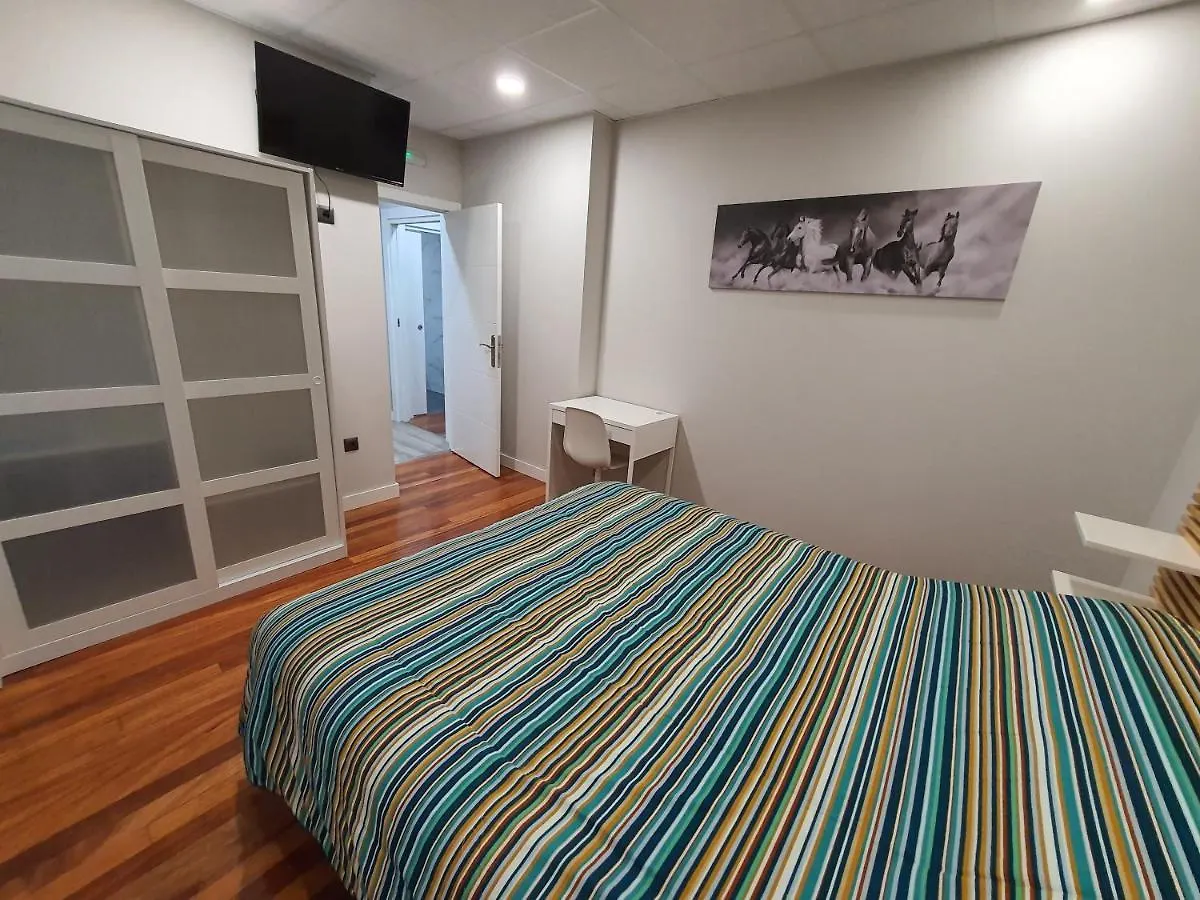 Cv33 Ostatua Hotel Bilbao 0*,  Spagna
